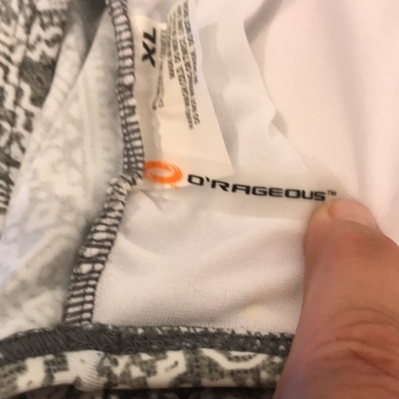 O’rageous Aztec Grey/white/teal bikini top size XL - Picture 5 of 5